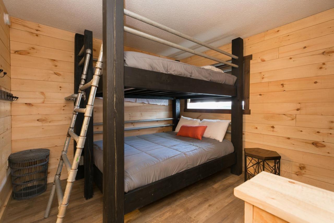 Warren Lodge Екстер'єр фото